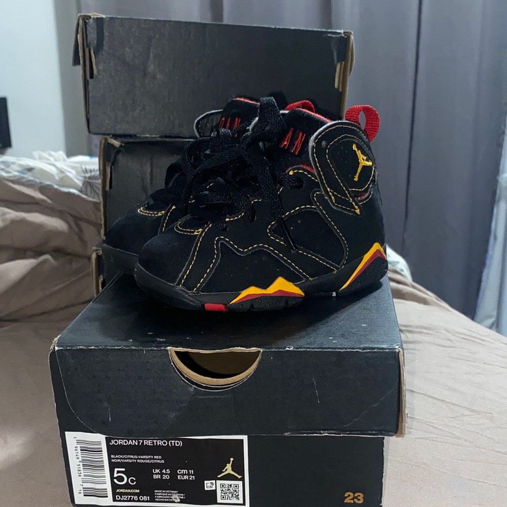 Jordan citrus 7s UNISEX